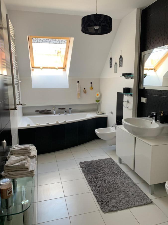 גיז'יצקו Silver Mazury Apartament מראה חיצוני תמונה